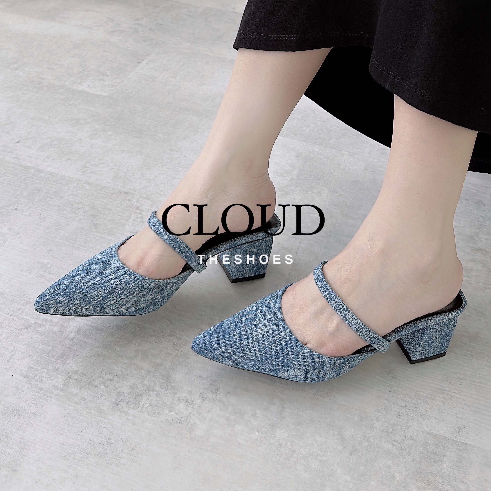 Giày mũi nhọn gót vuông quai ngang