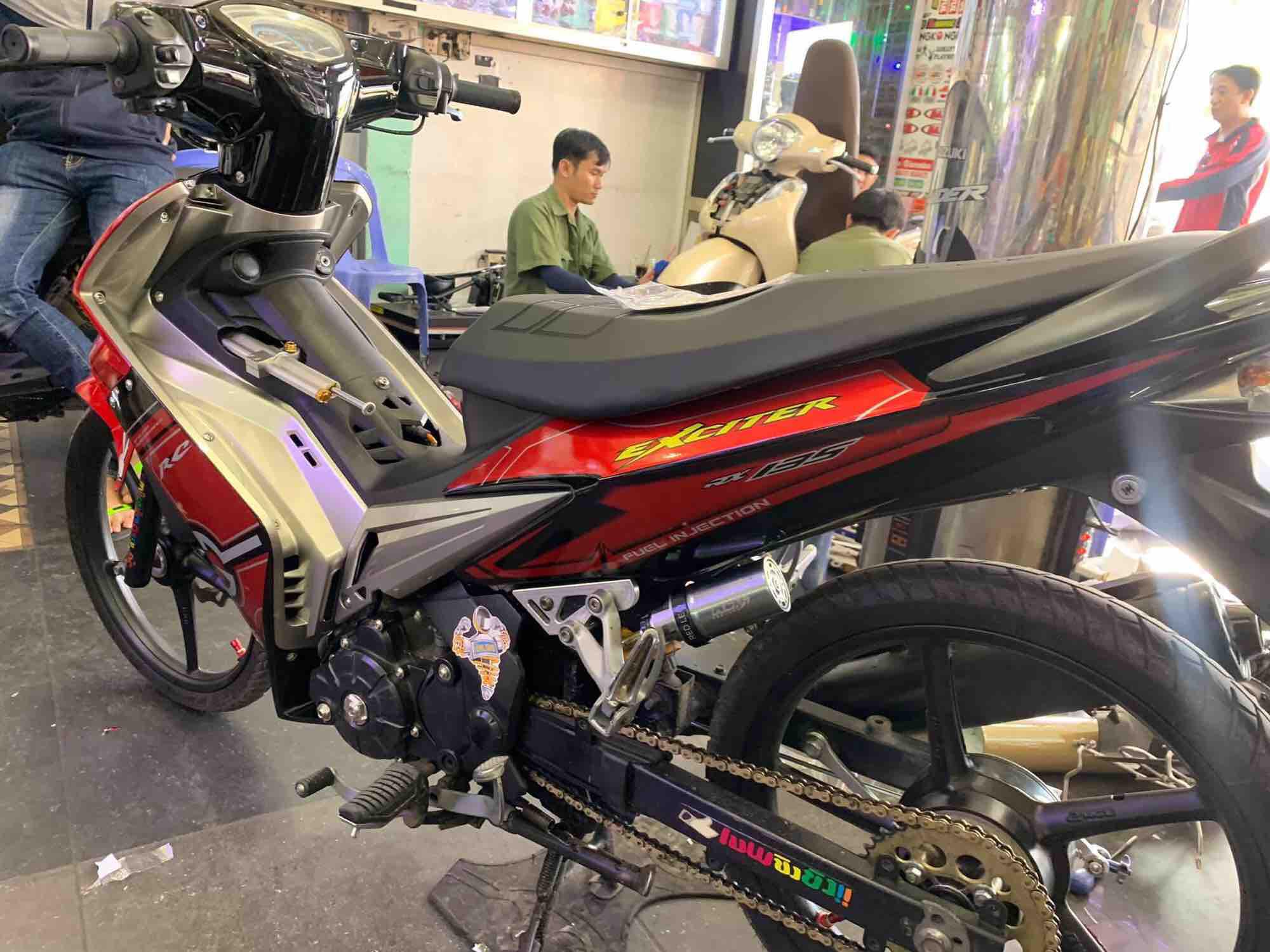 Tem rời ex 2010 đỏ đen