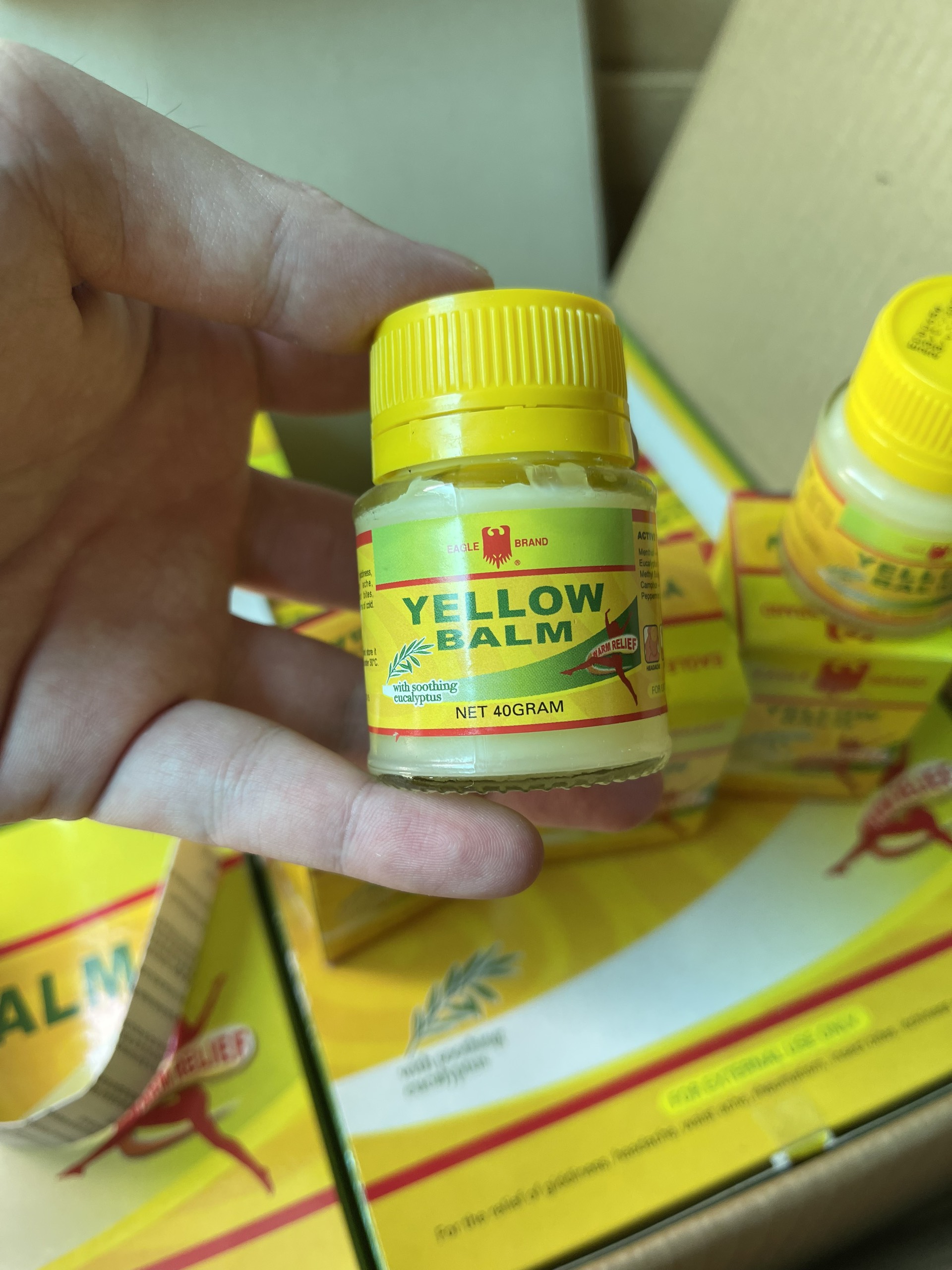 Dầu cù là con ó vàng (Yellow Massage Balm) 40g