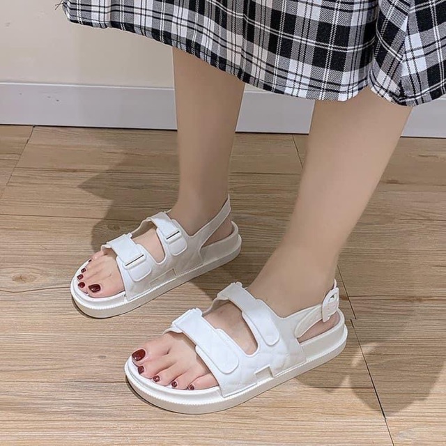 Sandal quai hậu tăng chiều cao nữ
