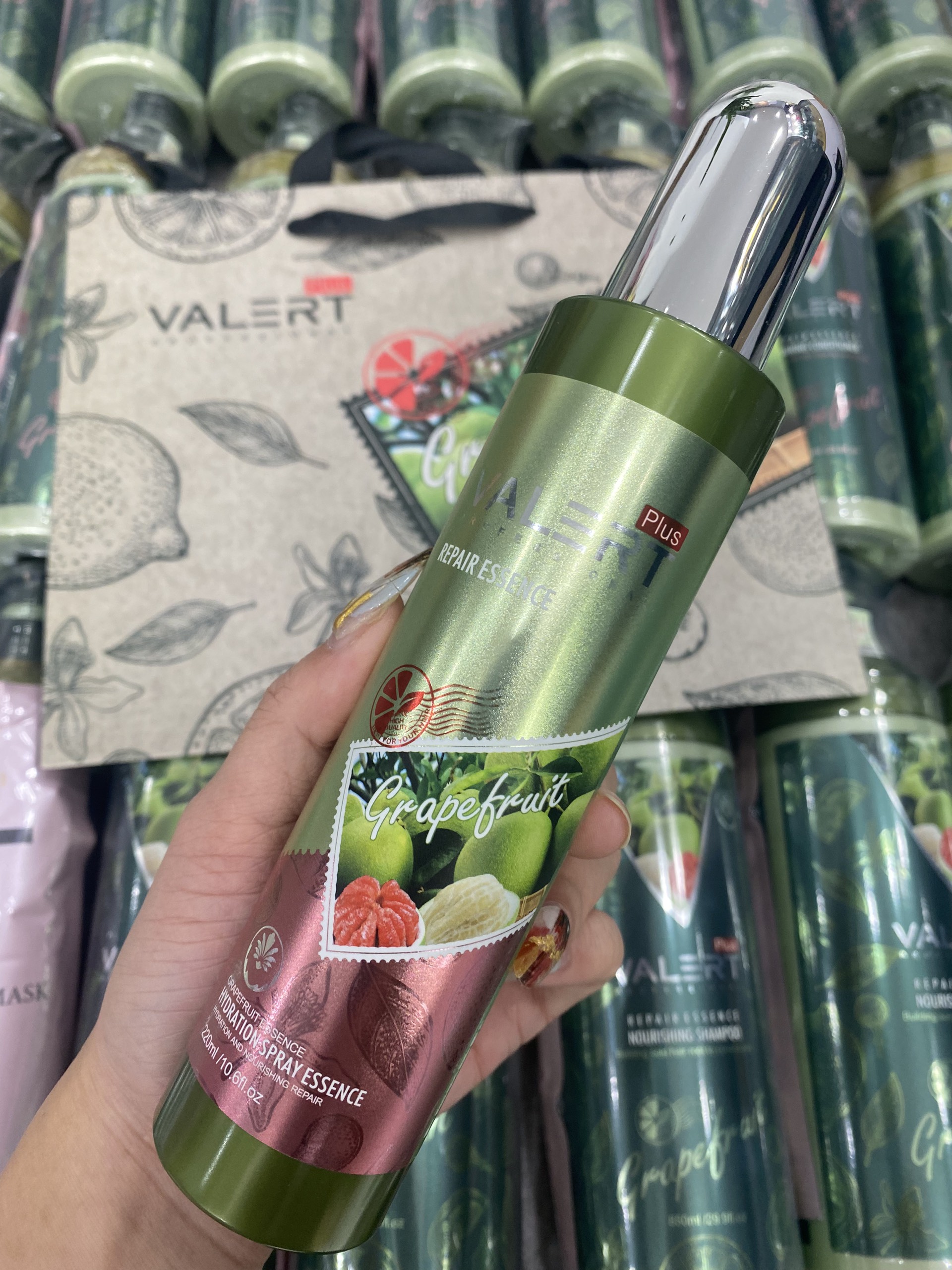 Xịt Dưỡng Bưởi Grapefruit Kích Thích Mọc Tóc Phục Hồi Tóc 220ml
