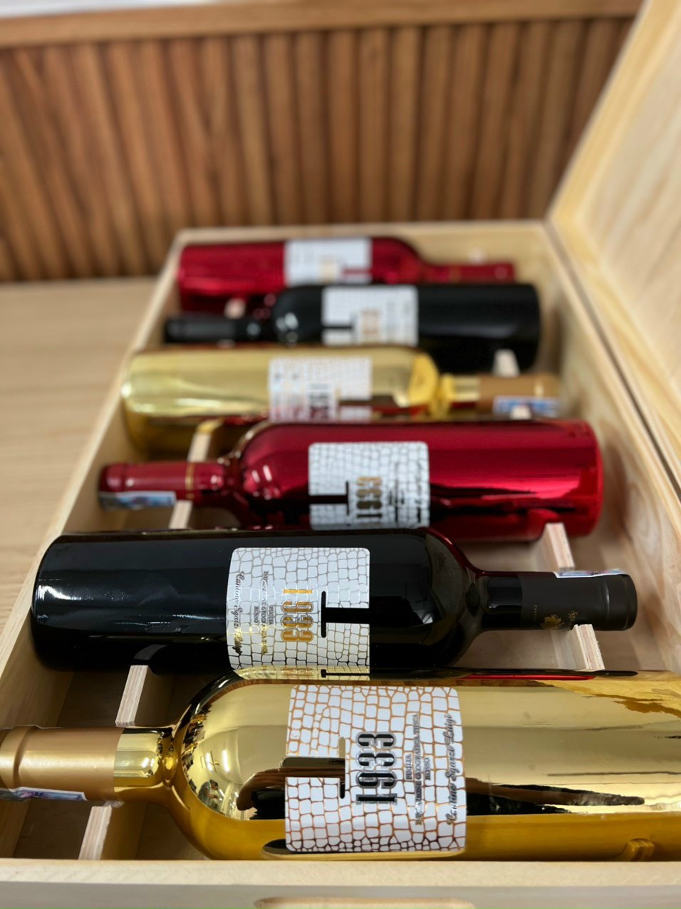 Set quà tặng 6 chai vang Ý 1933 nhập khẩu