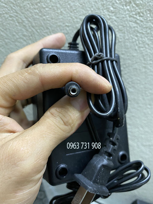 Cục nguồn camera PTZ HIKVISION 24V 2200MA