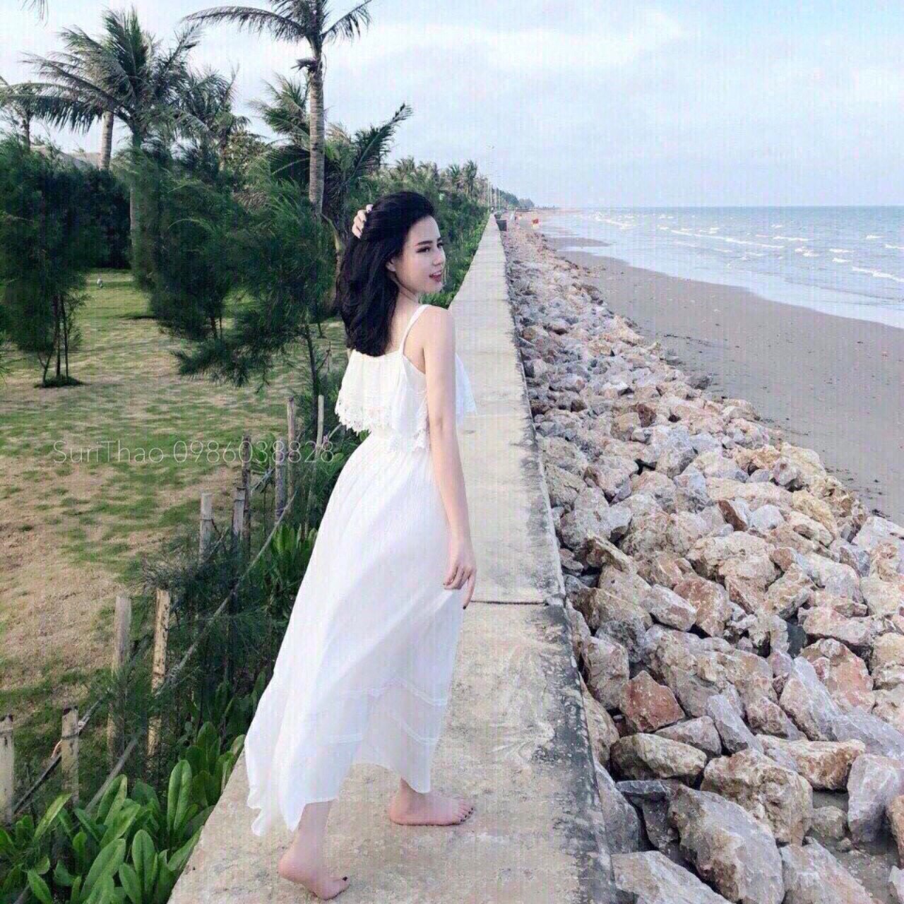 Đầm maxi phối ren hai dây hở lưng cao cấp