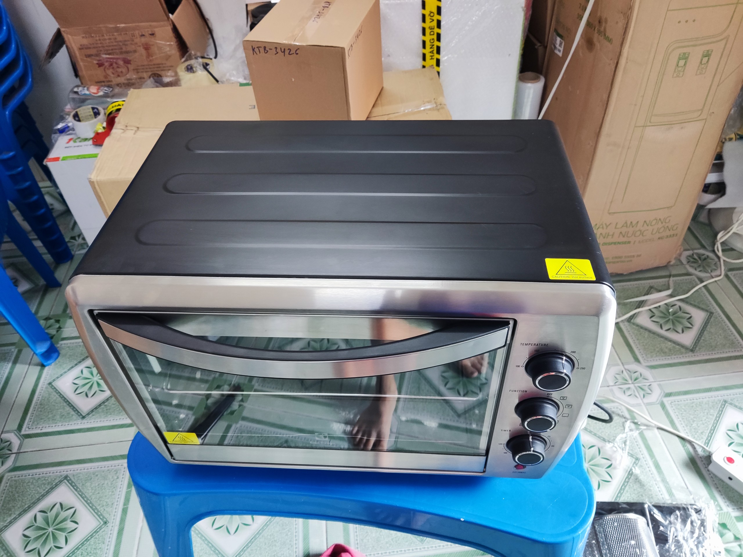 Lò nướng Electrolux EOT38MXC 38 lít hàng thanh lý