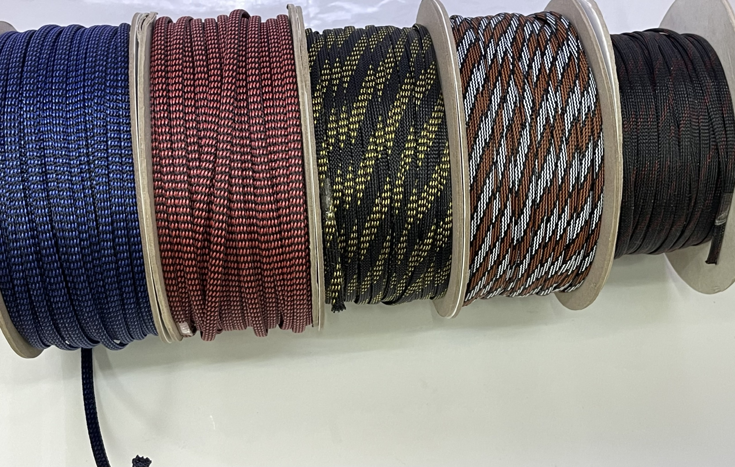 Lưới đan - lưới da rắn - cước bọc dây loa và dây tín hiệu 6mm