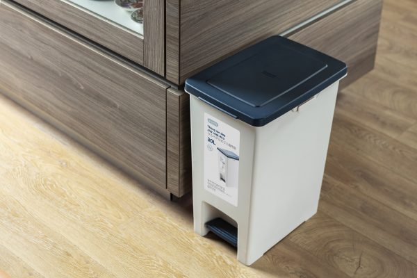 Thùng rác đạp chữ nhật 30L