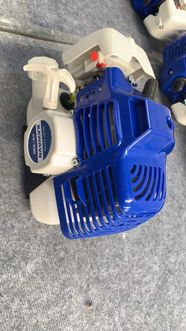 MÁY CẮT CỎ KAWAVN 330