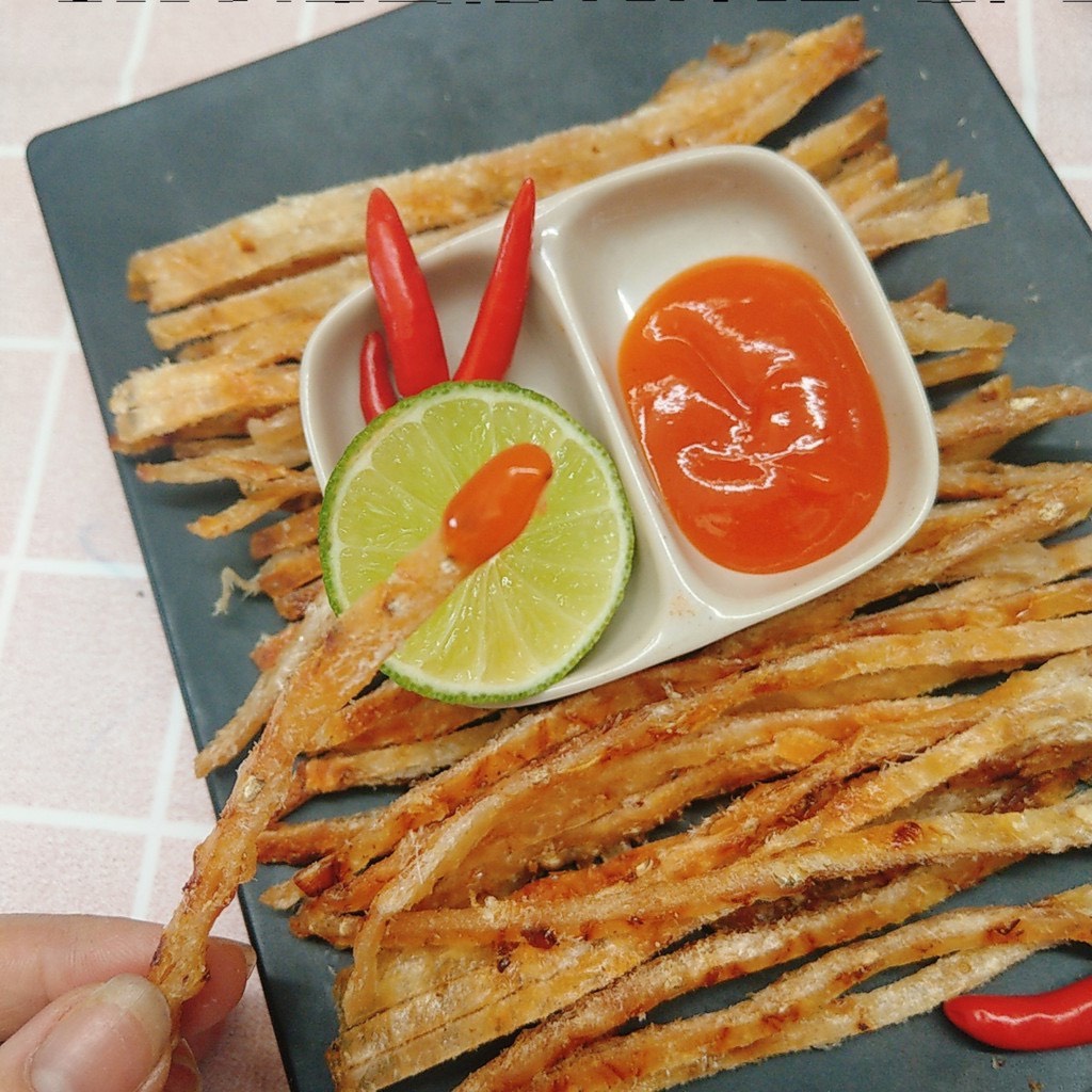 COMBO 2 GÓI CÁ THIỀU QUE ĐẶC SẢN ĐÀ NẴNG HỘP 250g