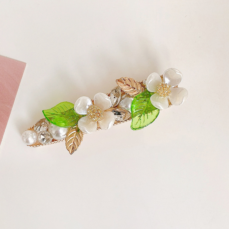 Kẹp tóc mái dễ thương hình cành hoa