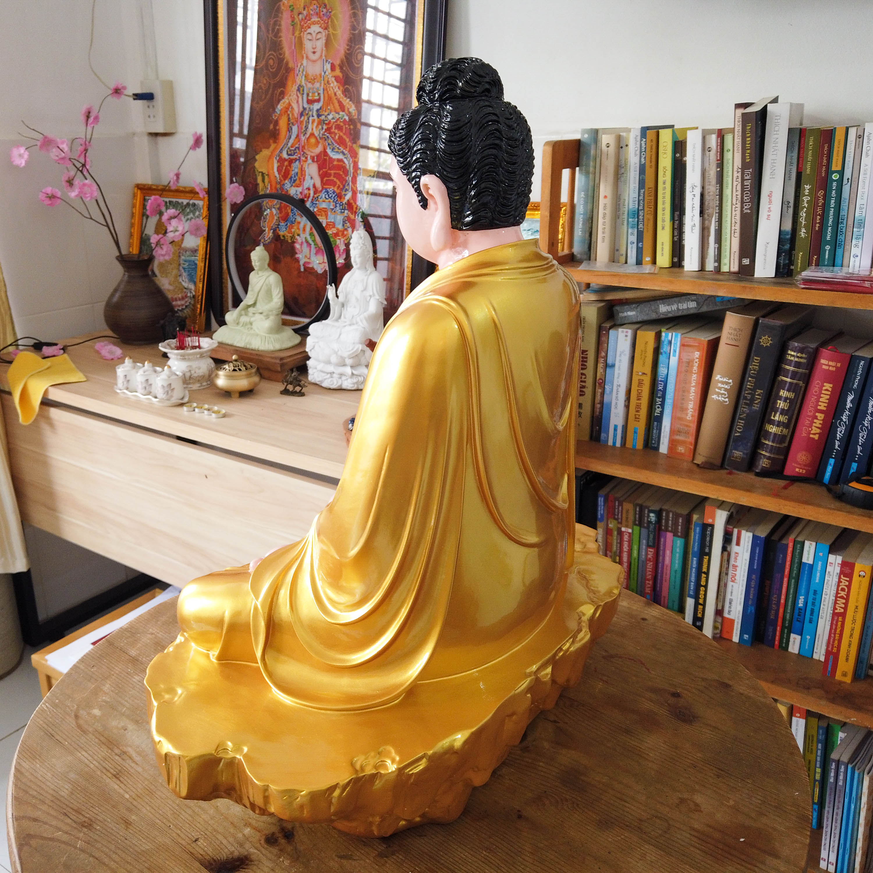Tượng Phật Bổn Sư Thích Ca ngồi trên đá 48cm
