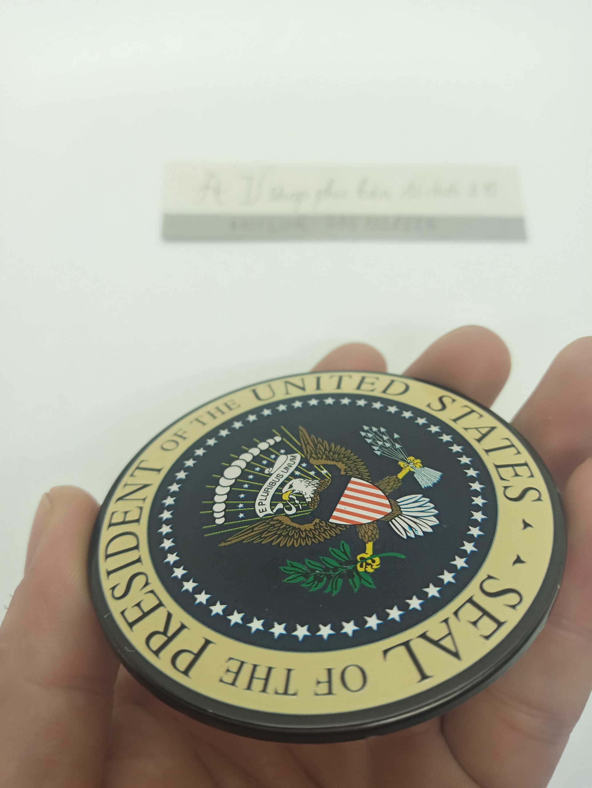 Miếng dán 3d trang trí xe logo president