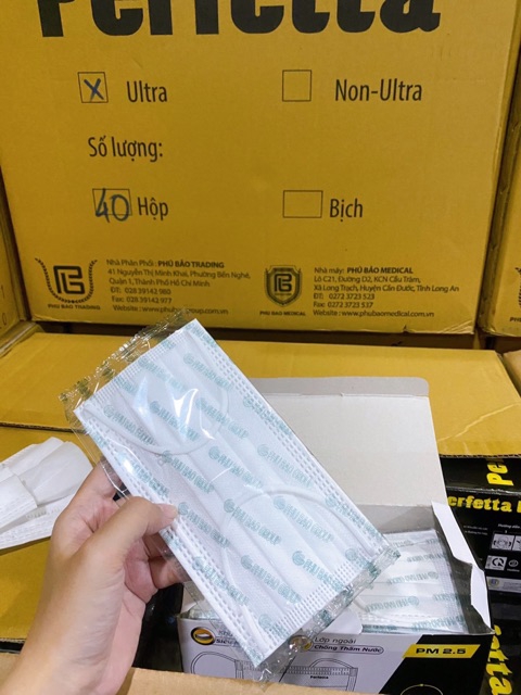 [HCM]Khẩu trang y tế 4 lớp Perfetta Ultra Trắng (35 CÁI /Hộp)