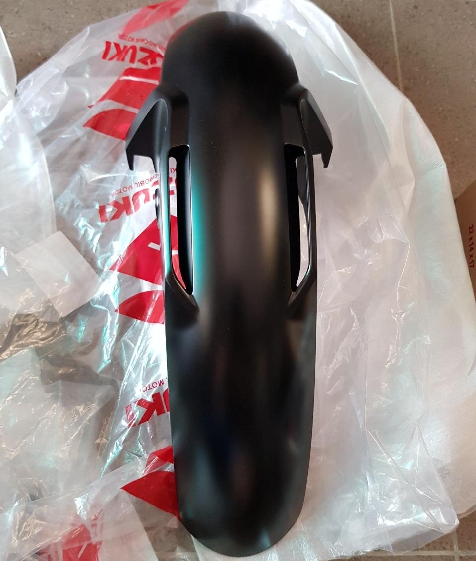 Dè trước satria fi và raider fi màu đen nhám