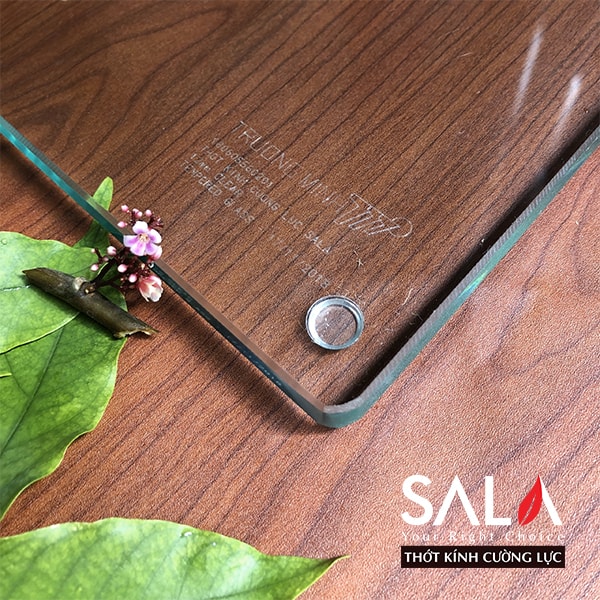 Thớt Kính Cường Lực Sala Cao Cấp Bền Đẹp