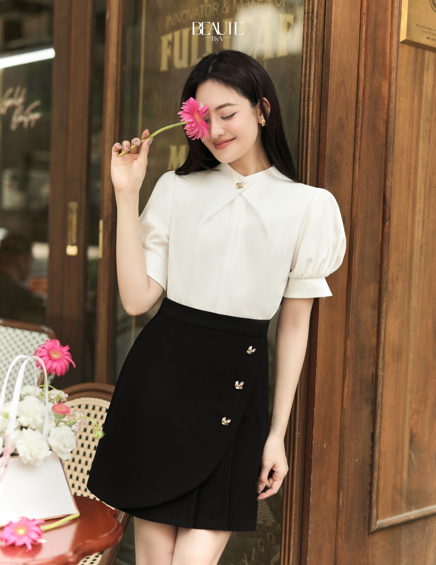 BEAUTEBYV - Áo sơmi nữ đính đá tay bồng Gem