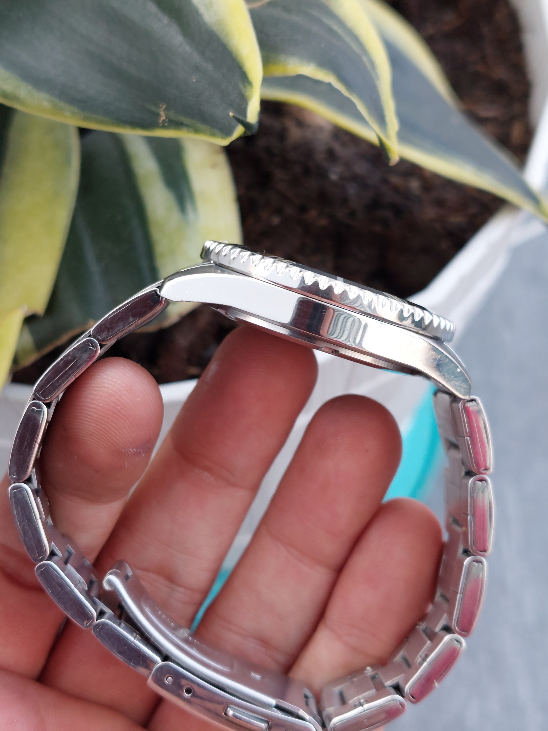 Đồng hồ nam Casio mặt đen chạy pin hàng Si