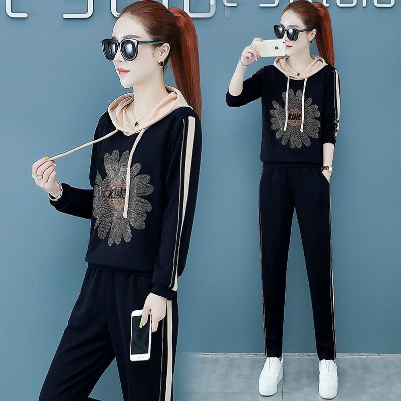 ĐỒ BỘ THỂ THAO THU ĐÔNG NỮ HOA CÚC ĐÍNH ĐÁ CAO CẤP