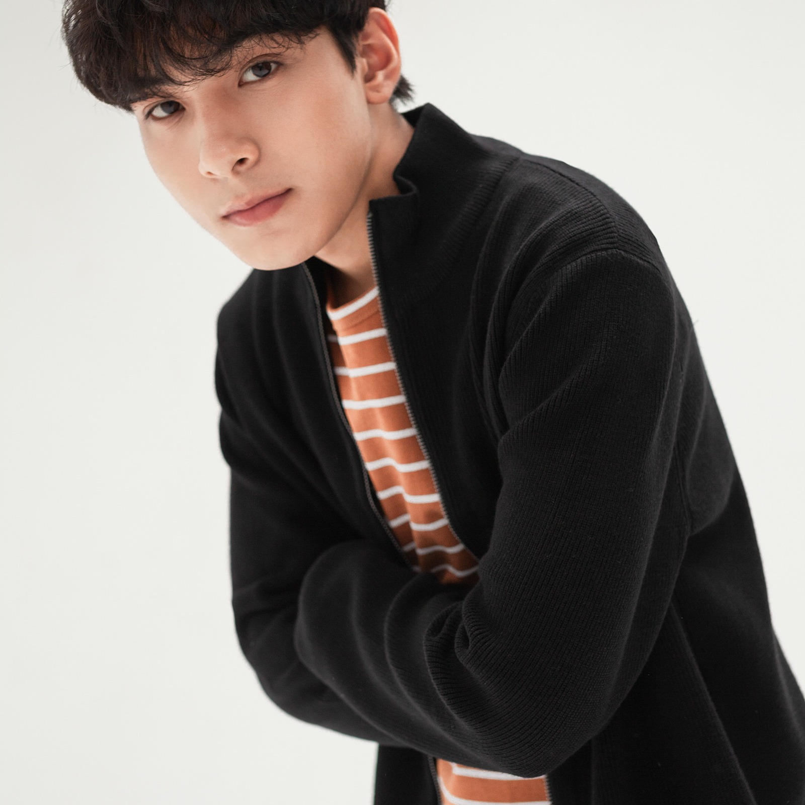 Áo khoác nỉ LOOK CASMERE JACKET