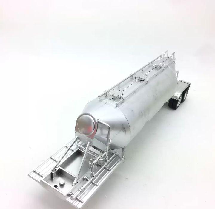 Xe mô hình roomoc chở xi măng 1:32