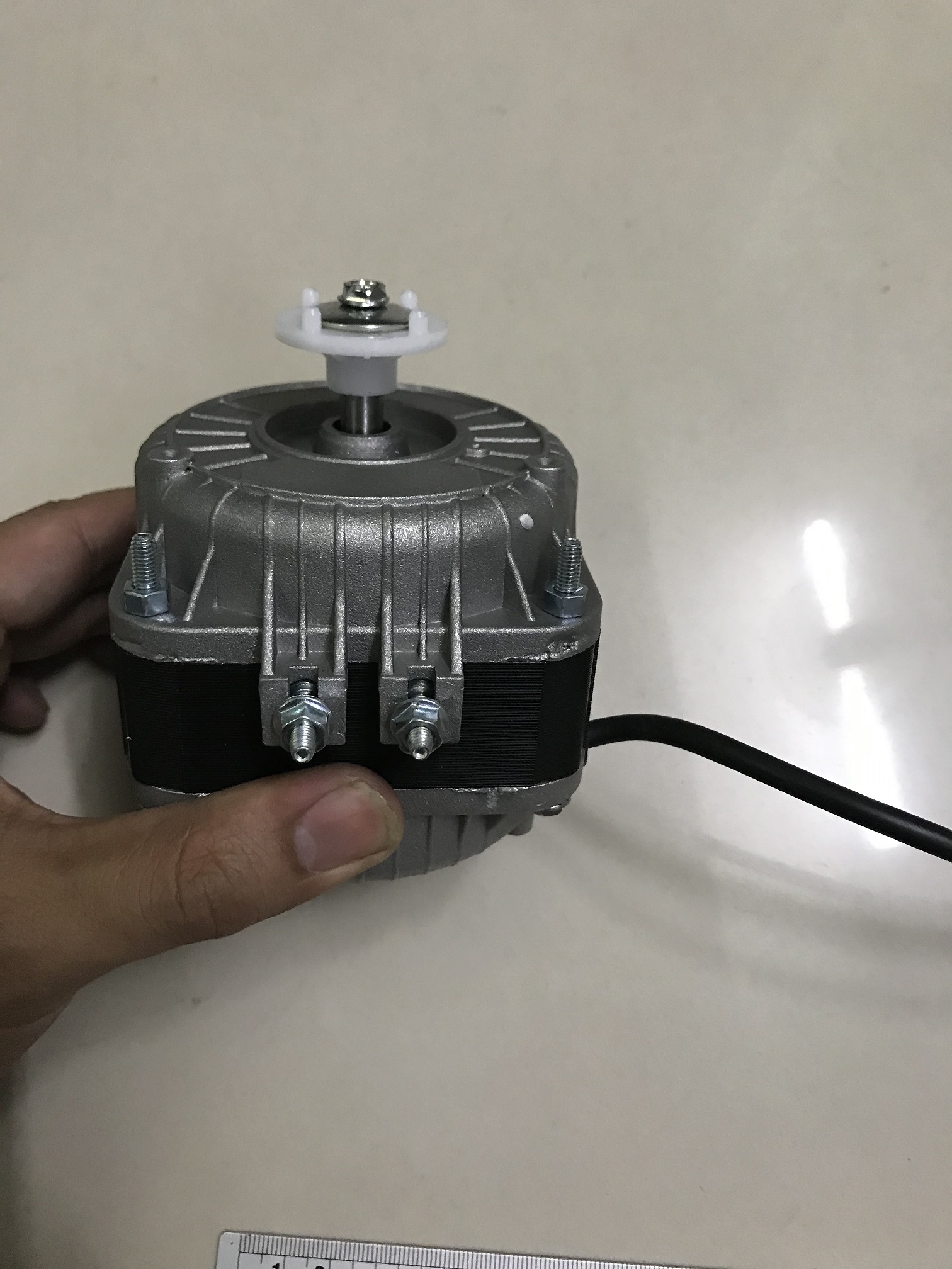 [HCM]quạt tủ cô-ca quạt tủ mát tủ đông 60W