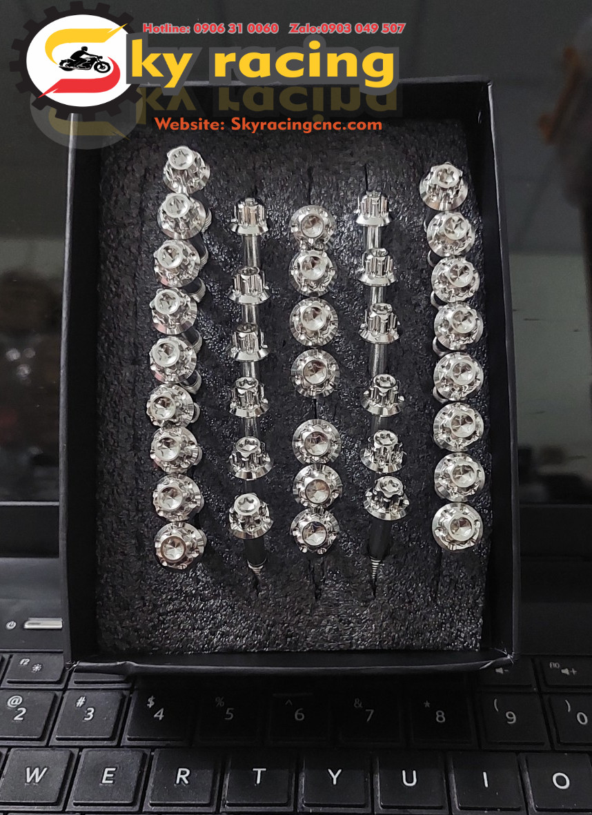 Bộ 18 con ốc lốc máy INOX 304 đầu salaya gắn cho xe Future Neo
