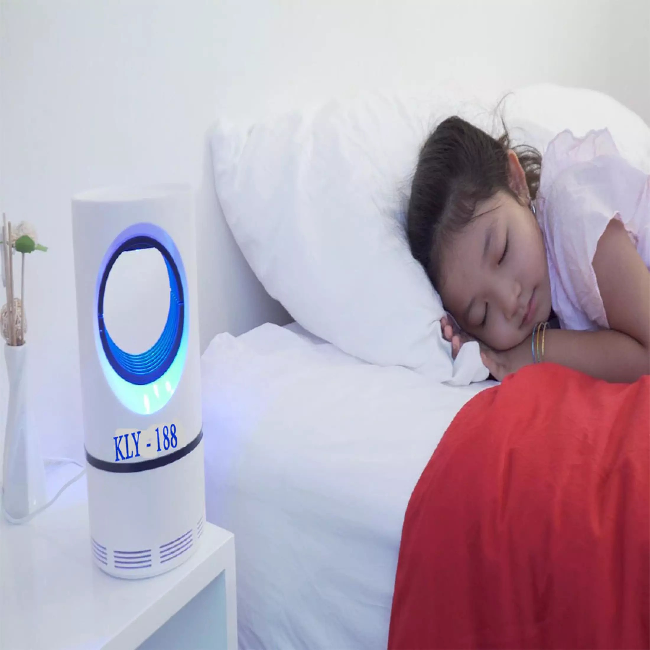 Đèn Bắt Muỗi Và Côn Trùng Thông Minh. Hiệu Quả Bắt Sạch Muỗi Trong Phòng Chỉ Sau 1 Đêm- Sản Phẩm Đã Được Kiểm Chứng - An Toàn Tuyêt Đối Cho Phòng Ngủ Của Bạn - Bảo Hành Toàn Quốc 1 Đổi 1 Mega Big 5.0