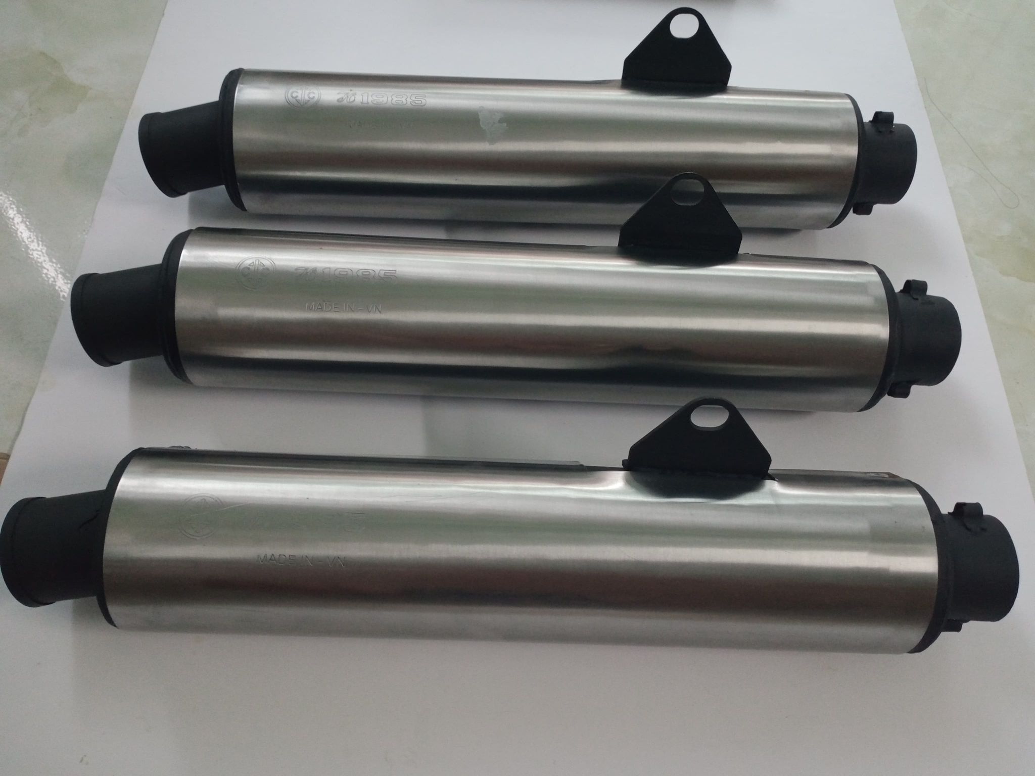 Pô độ RELED dành cho xe máy-giá mỗi lon.