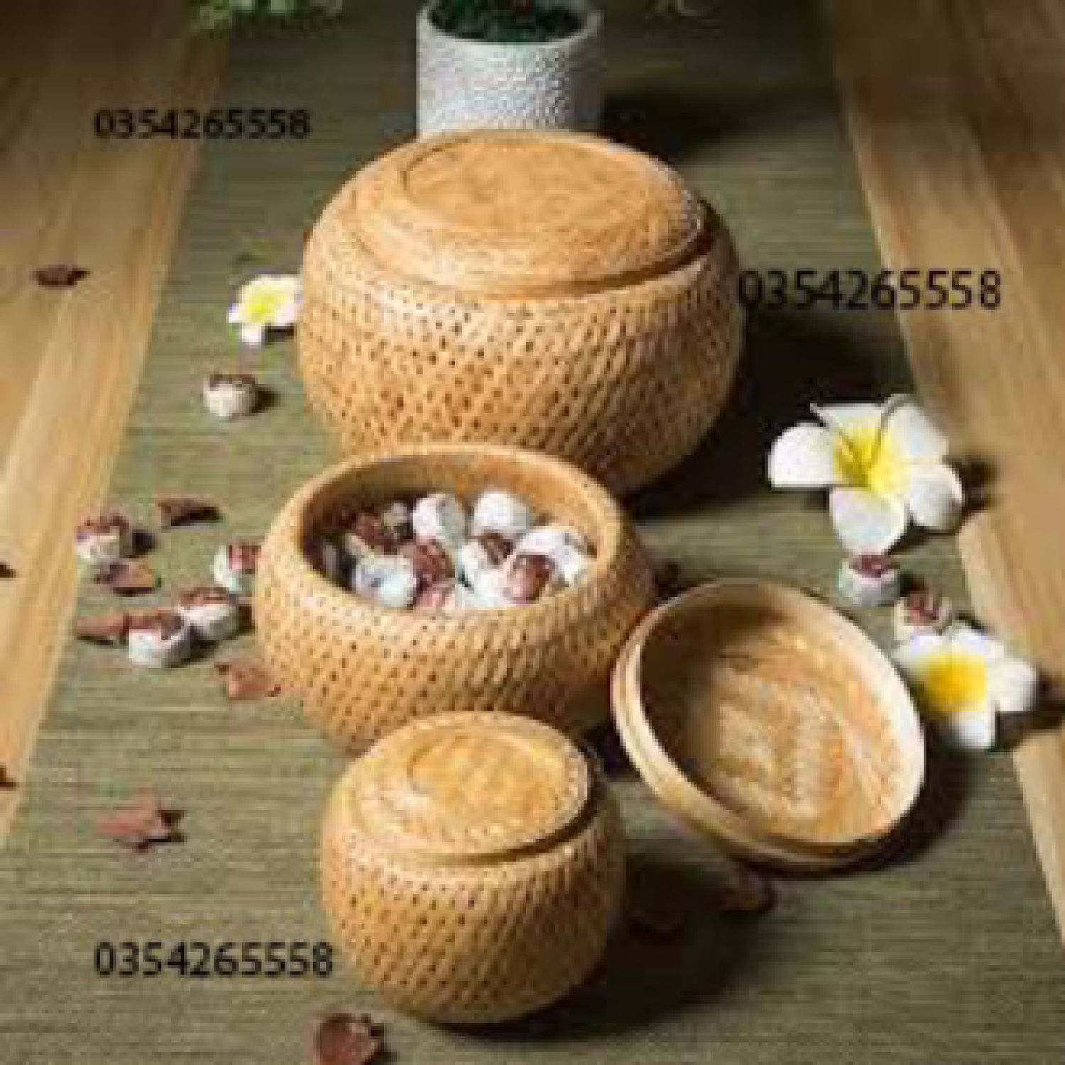 Hộp tre 2 lớp đựng đồ dùng đồ ăn