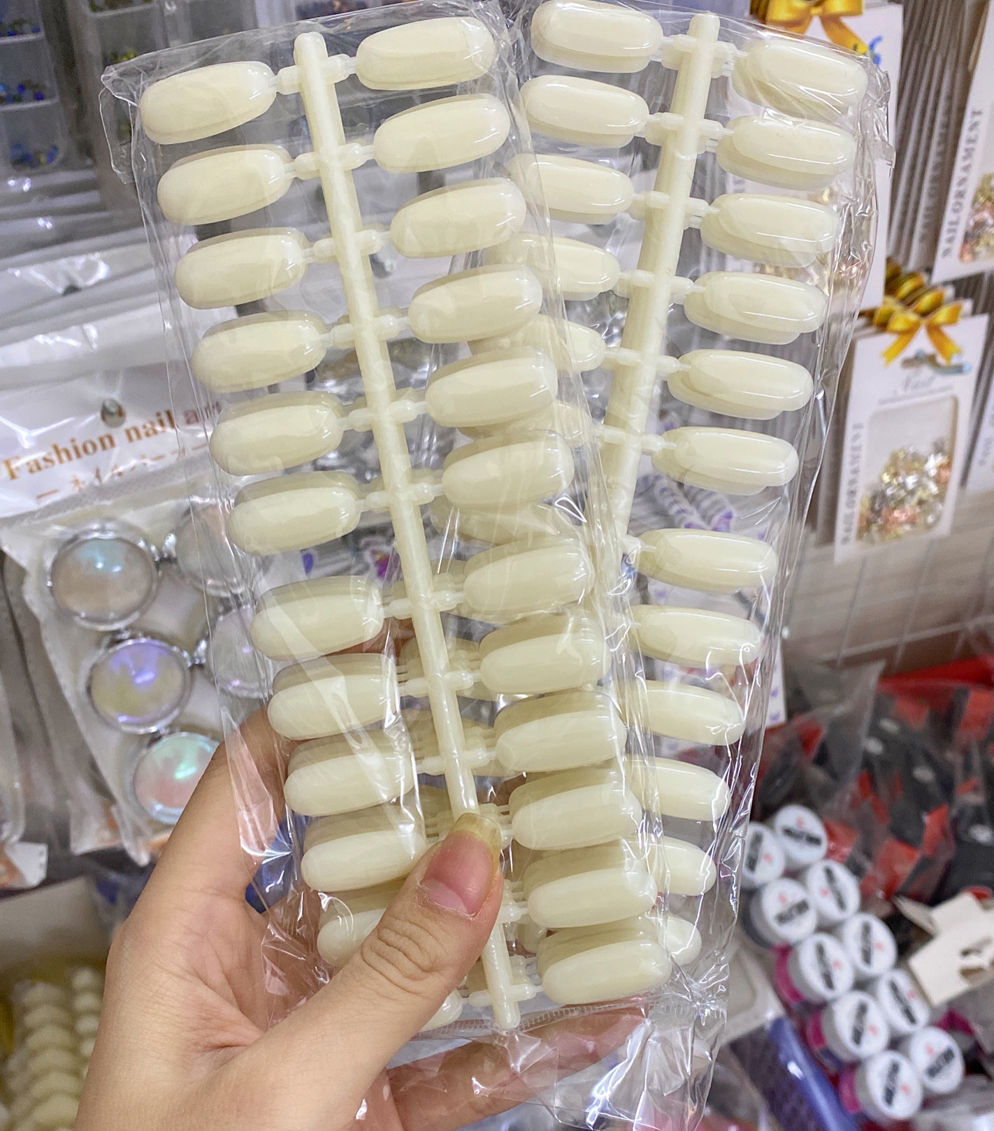Móng gắn sổ ,móng cài sổ mẫu trưng bày ,túi 120 móng - sugar nails