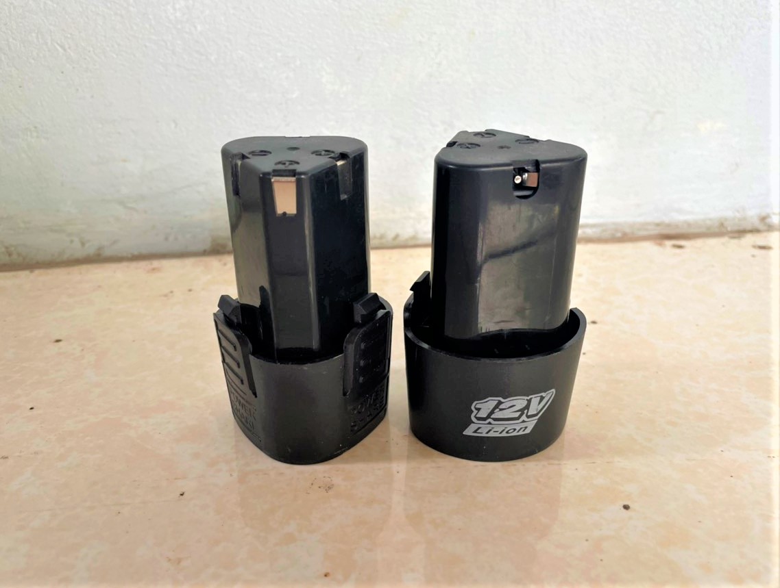 Combo 2 quả pin máy khoan 12V lion