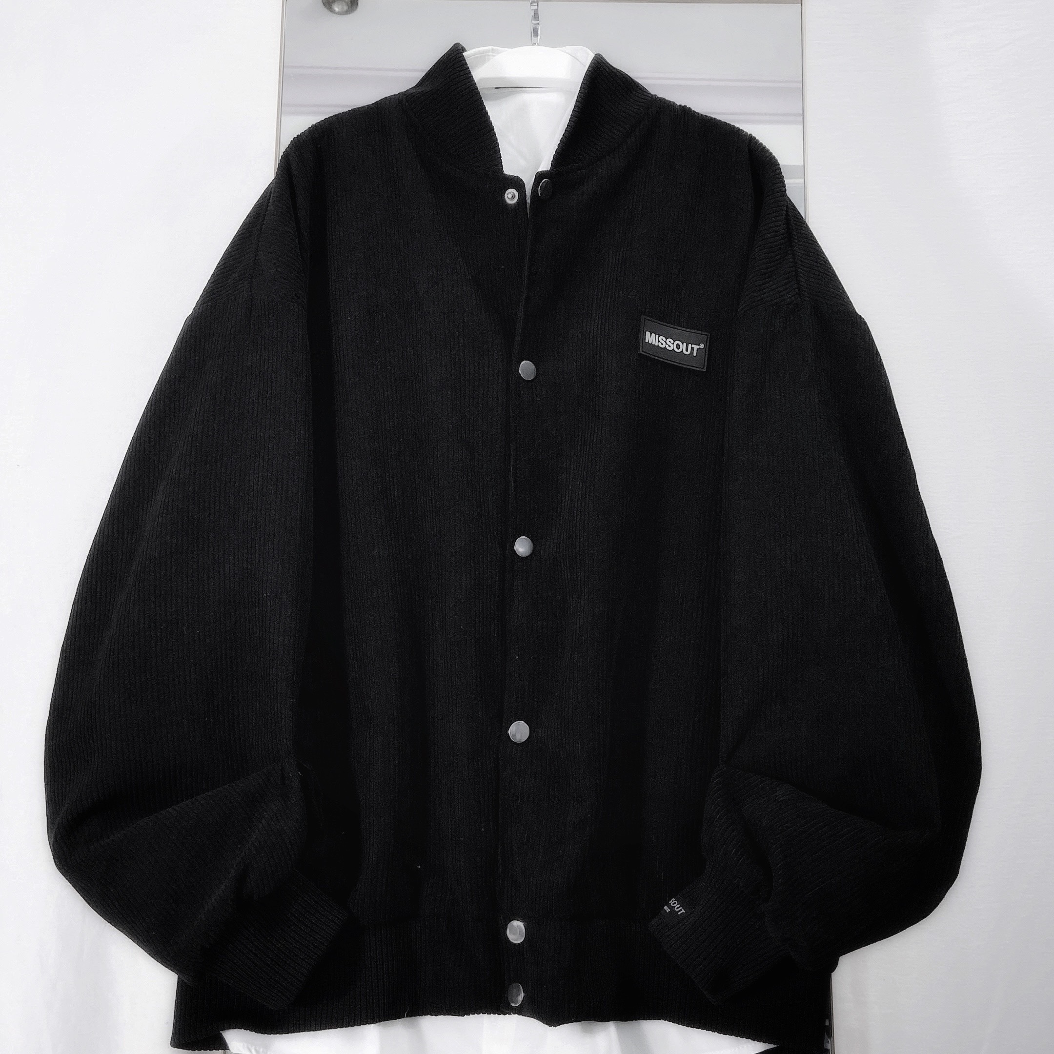 Áo khoác bomber Missout nam nữ