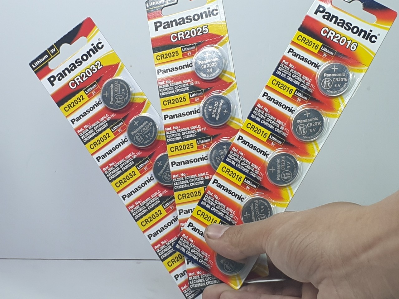 Pin Panasonic 3V CR2032 / CR1632 / CR2025