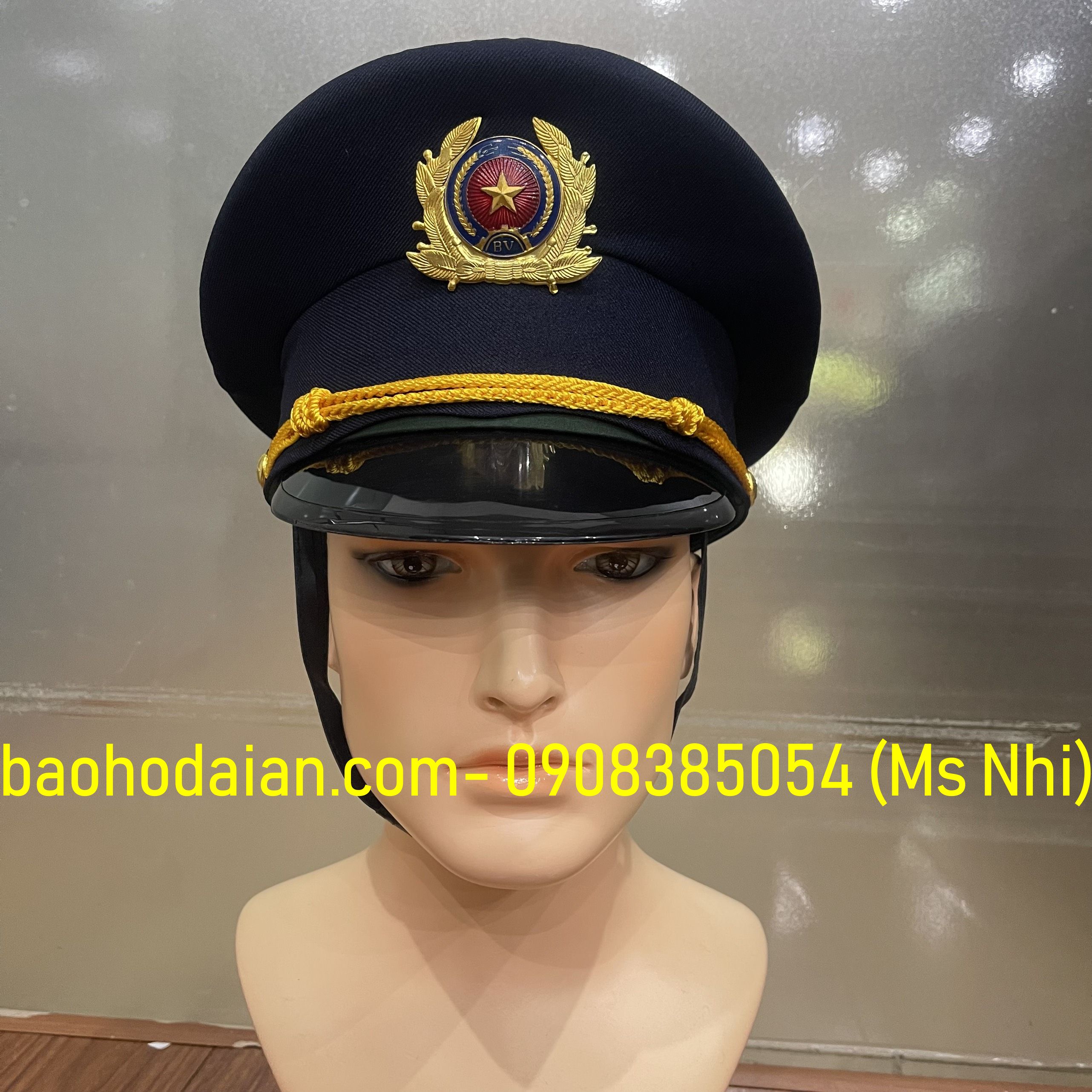 Mũ bảo vệ kiểu Kepi- Hình thật