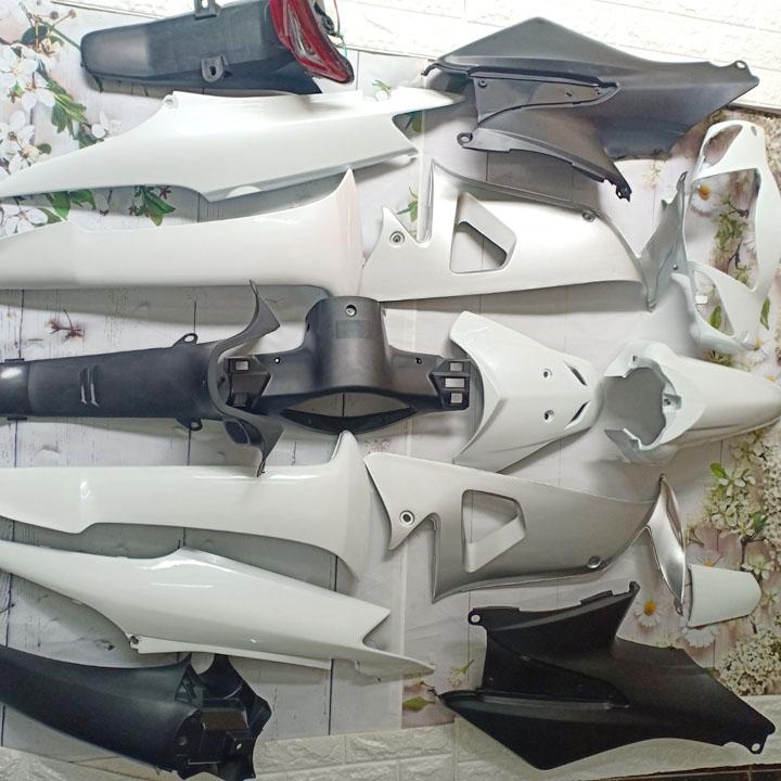 tặng FREE 1 BỘ TEM 3 lớp xịn. - [TẶNG TEM] Dàn áo nhựa xe Wave Alpha , Wave RS , Wave S100 nhựa ABS nguyên sinh màu TRẮNG OX529 - có, chuyên cung cấp phụ tùng xe máy