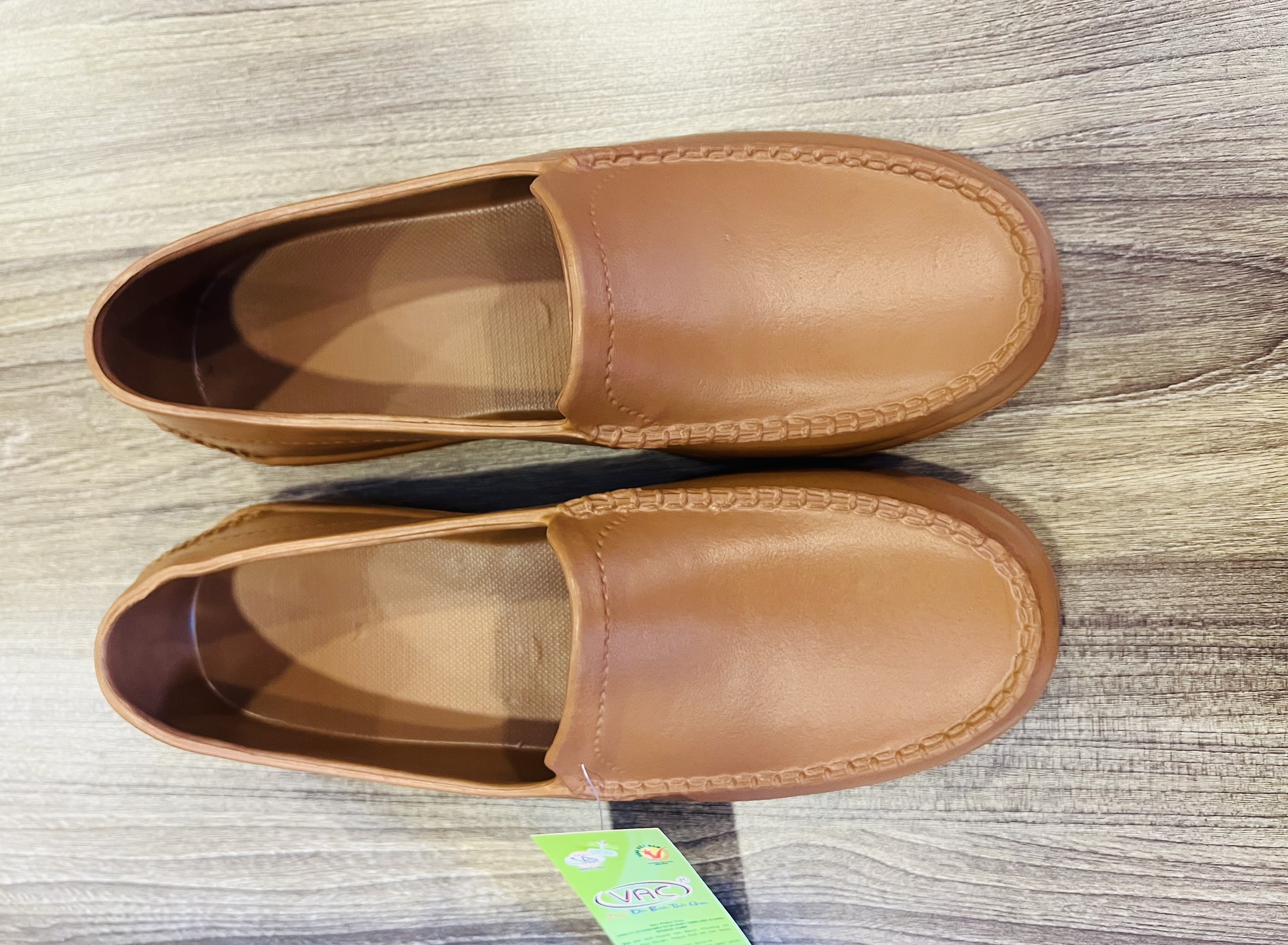 Giày nhựa VAC chất liệu EVA siêu nhẹ E095 (Giá kho)