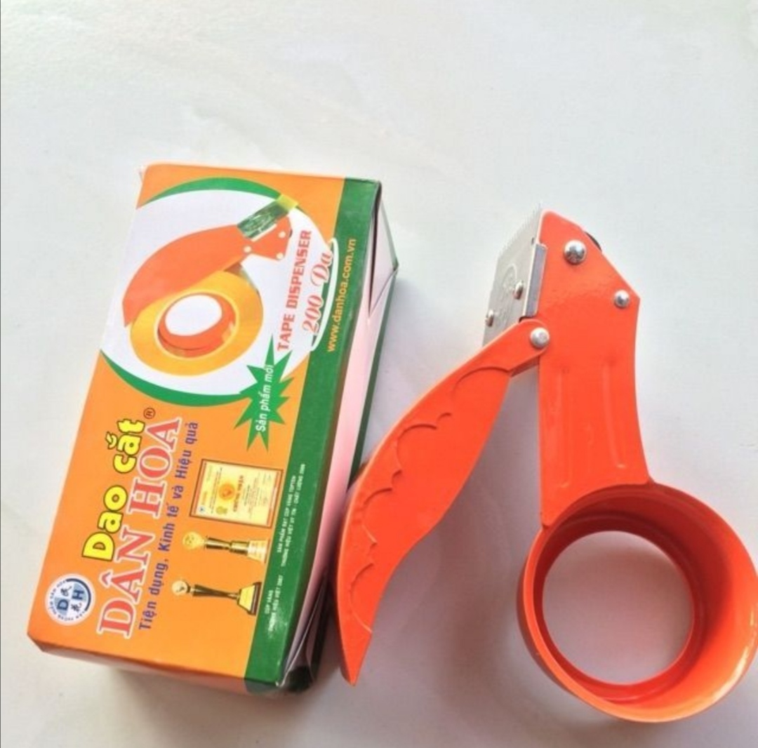 Dao cắt băng dính loại 1 kg.
