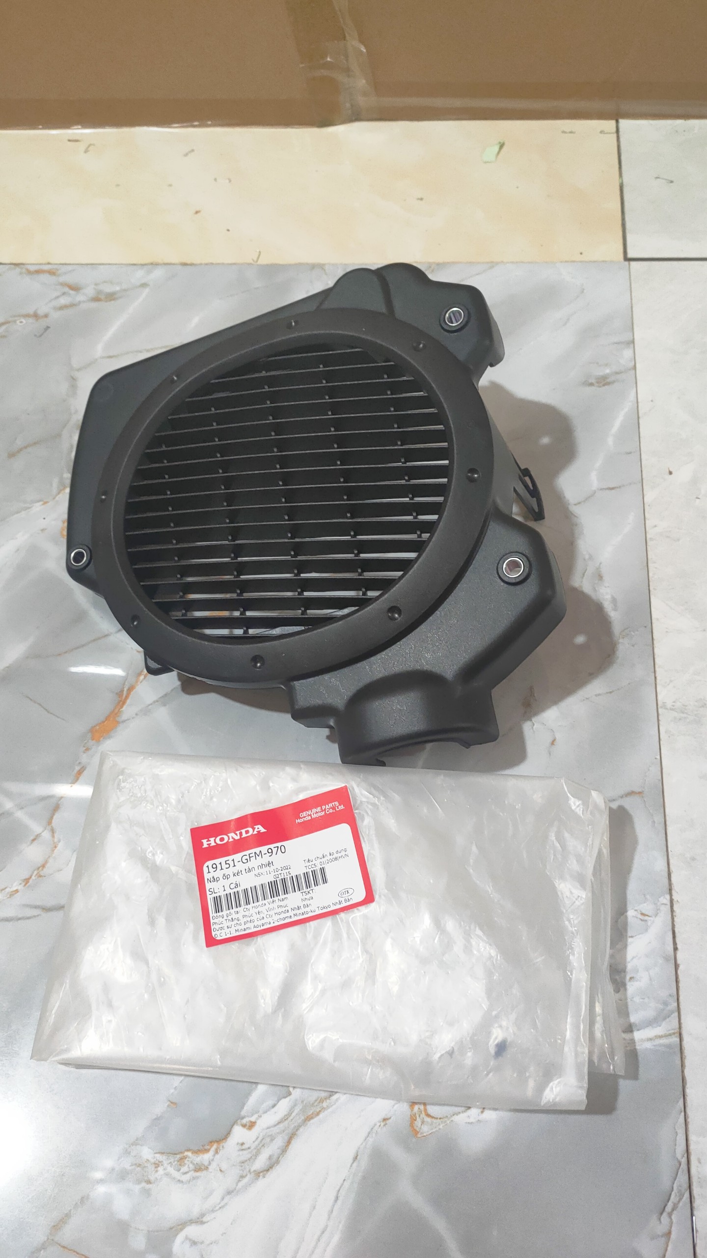 Nắp ốp két tản nhiệt lead 110