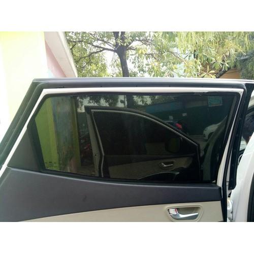 Chắn nắng theo xe Santafe 2017-2018