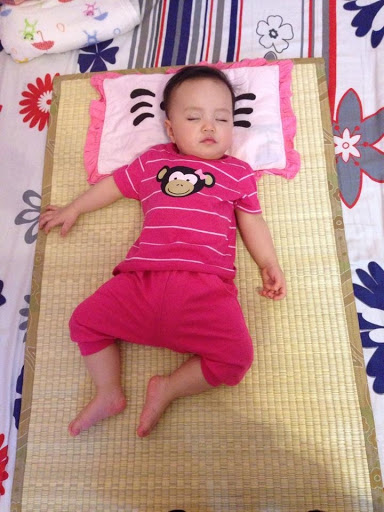 Chiếu cói trẻ em loại lớn 50 * 80 cm
