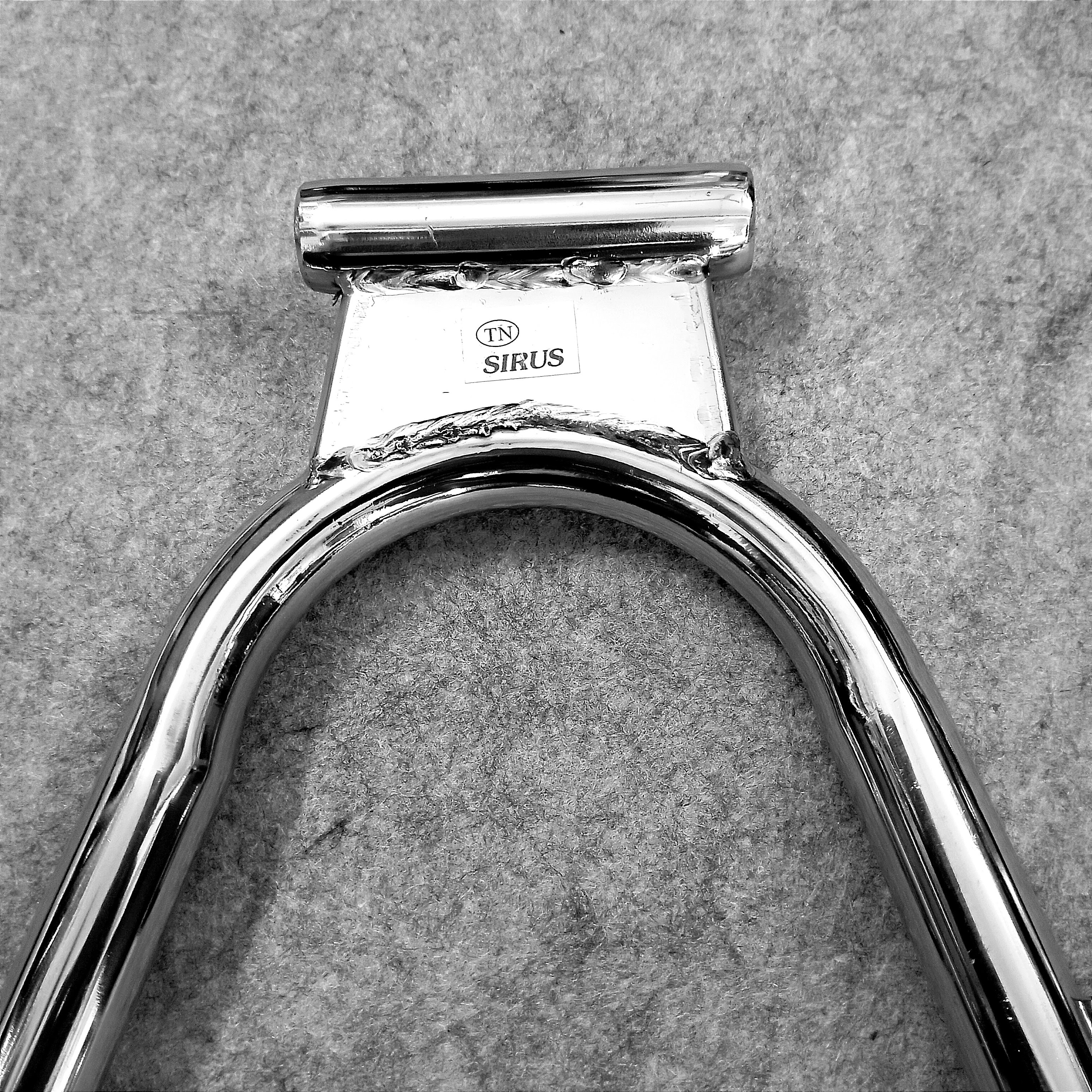 CHỐNG ĐỨNG SIRIUS110 INOX BÌNH XĂNG CƠ