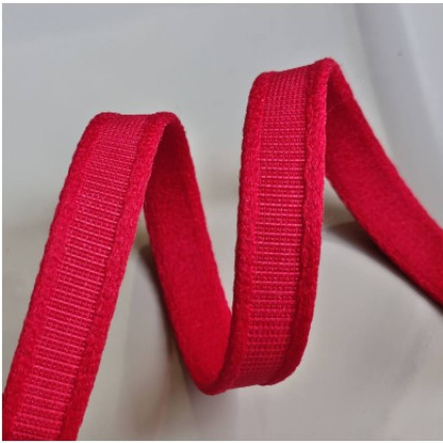 Dây luồn gọng nâng áo ngực, corset (m)