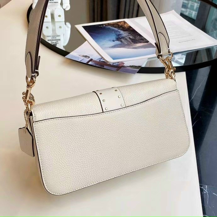 Túi Coach G đeo nhiều kiểu da thật dư xịn