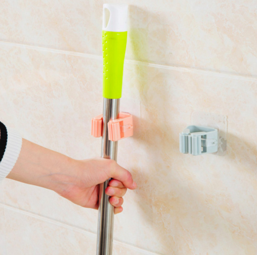 MÓC TREO CHỔI THÔNG MINH