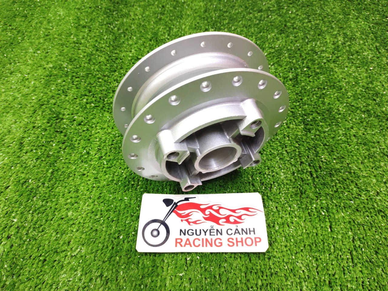Đùm sau Exciter 135 - Mạnh Tú MTS