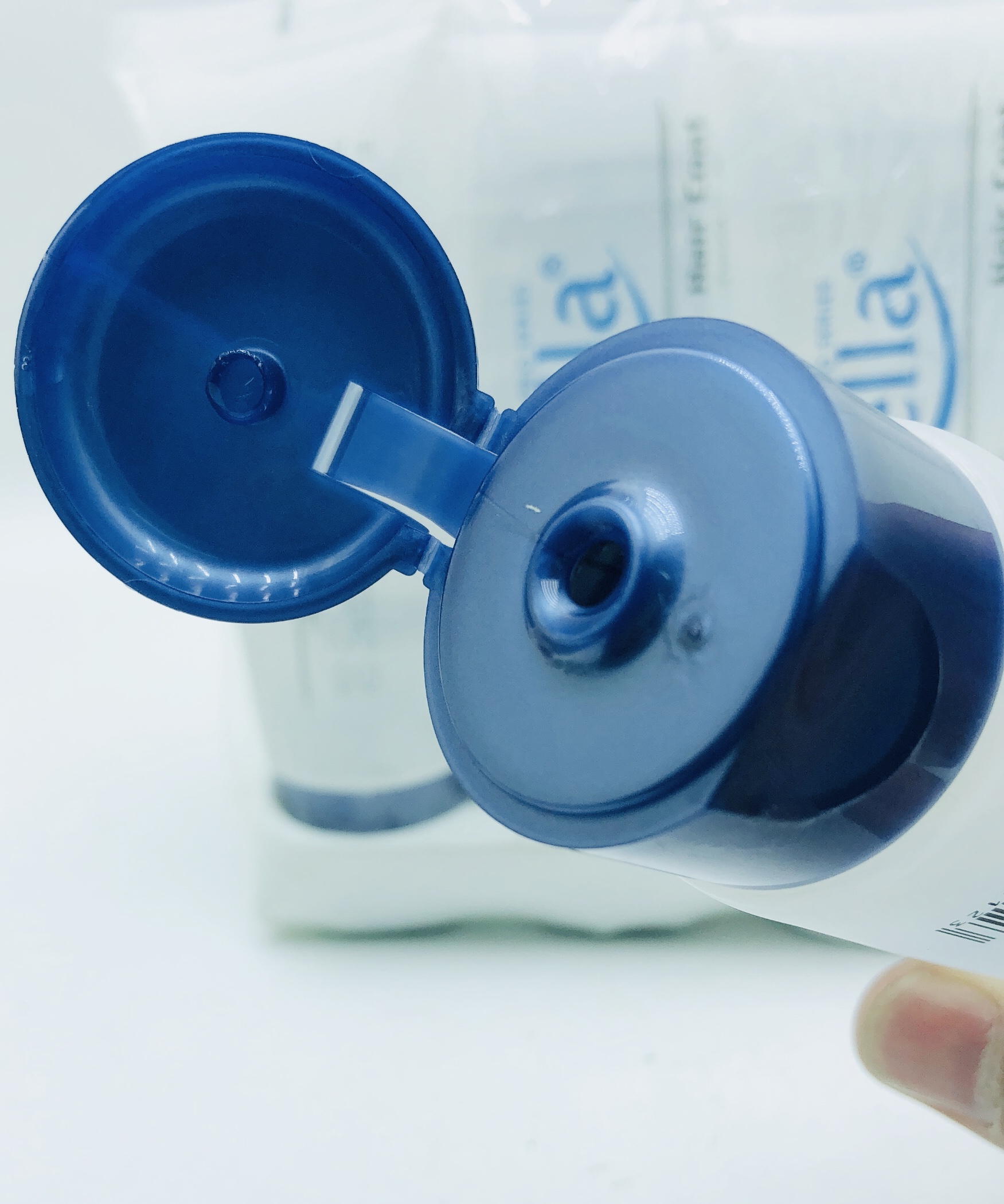 Dầu Bóng Tóc Kella Tinh Dầu Dưỡng Tóc Kella 75ml
