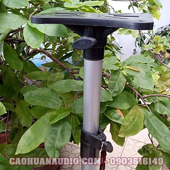 Bộ 2 chân loa sân khấu bạc