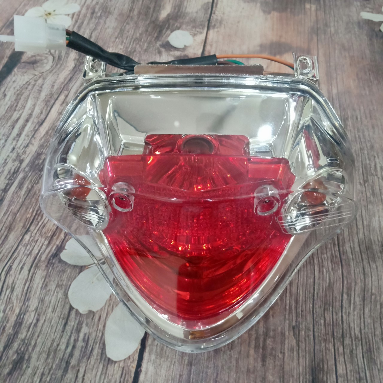 [ MUA NHANH KHÔNG HẾT KHUYẾN MẠI ] Cụm đèn hậu SIRIUS  lắp đặt như zin