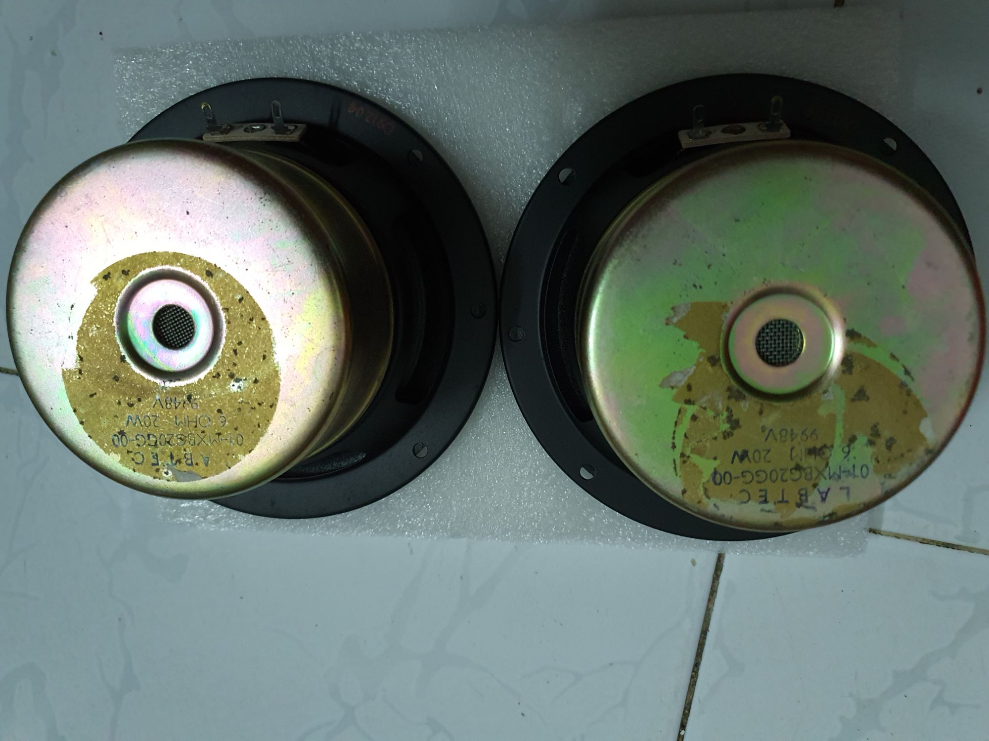 Loa Mỹ LABTEC bass sub 14 cm công suất 20w