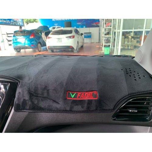 HCM - Thảm taplo nhung lông cừu xe VinFat Fadil 2018-2022 Cao Cấp - Có lớp chống trượt